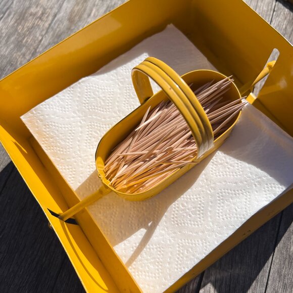 Vintage 60's Napkin Holder - Yellow Metal - Unique - Picture 8 of 9